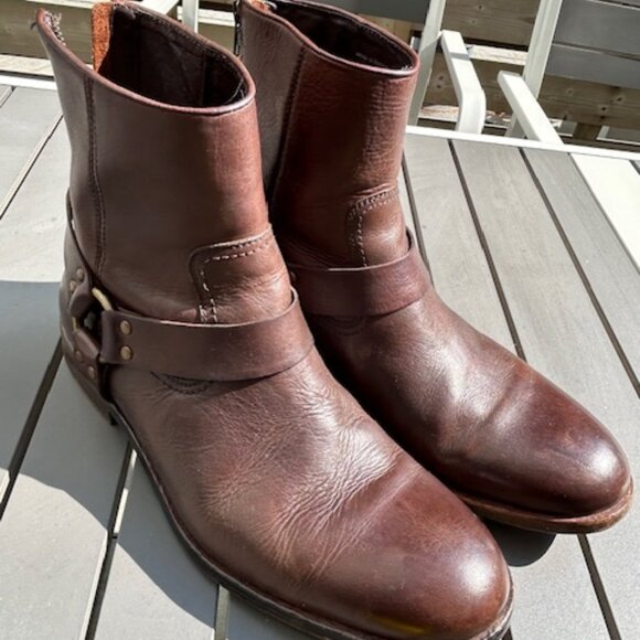Frye John Addison Harness Back Zip Boot Men's size 10 - Picture 1 of 12